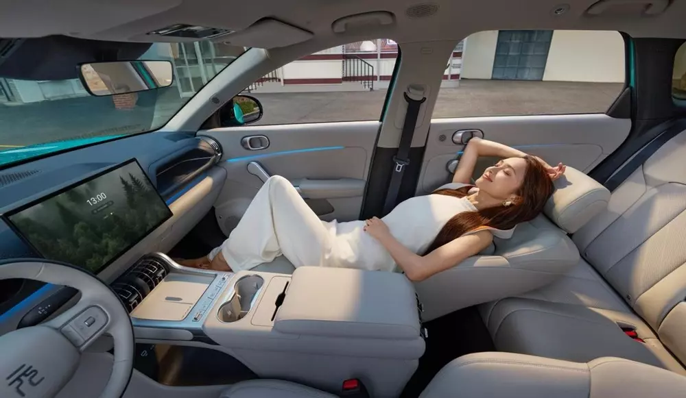 BYD Atto 3 2026 được trang bị ghế phụ lái Queen Seat có thể ngả về phía sau