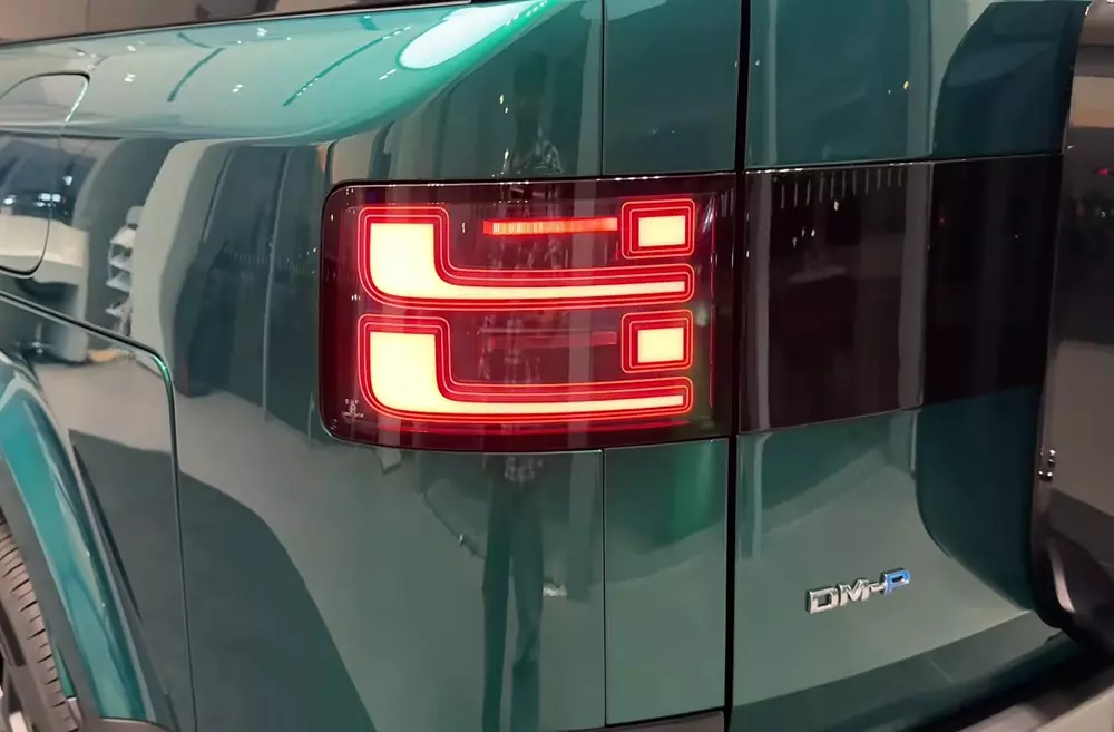 BYD chuẩn bị đối đầu Land Rover Defender ngay trên sân nhà của đối thủ - Ảnh 8. BYD chuẩn bị đối đầu Land Rover Defender ngay trên sân nhà của đối thủ - Ảnh 8.