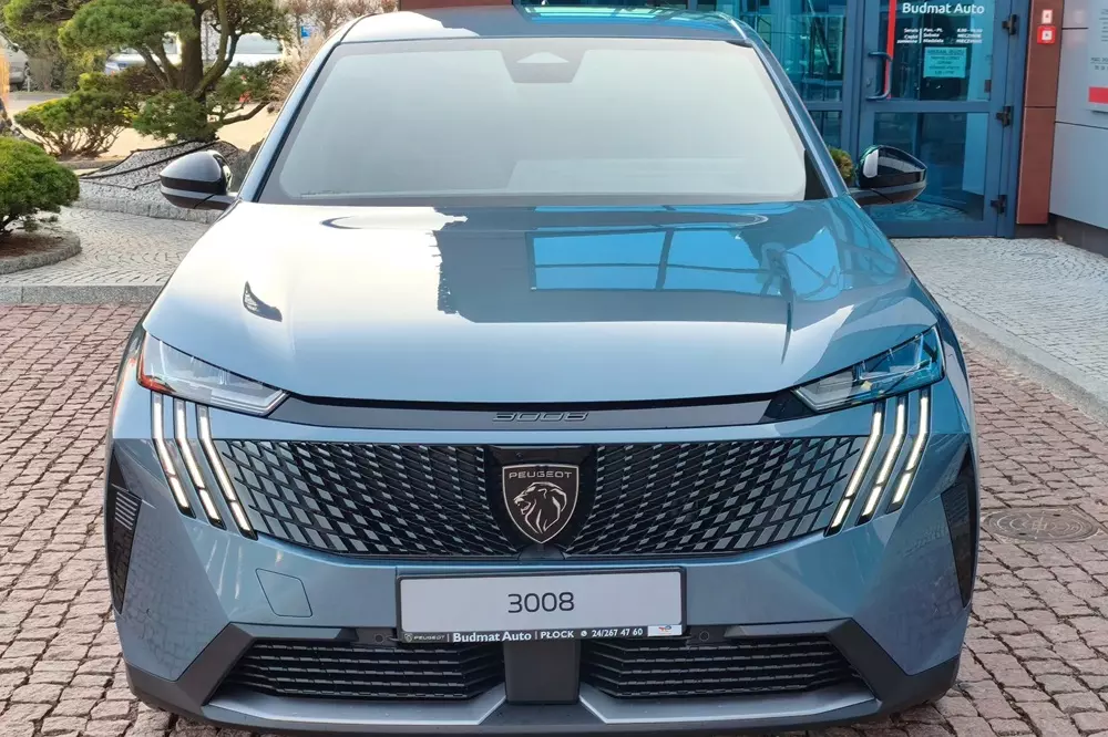 Peugeot 3008 2026 nhìn từ phía trước