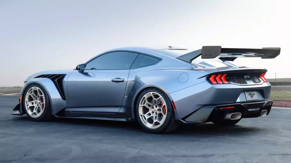 Cung không kịp cầu, Ford Mustang GTD lại gây sốt vì khan hiếm, dù giá gấp 10 lần xe tiêu chuẩn- Ảnh 3.