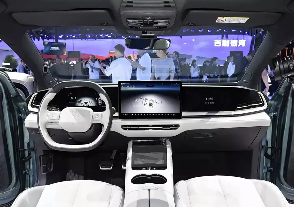 Khoang lái của Volkswagen ID. Unyx 07