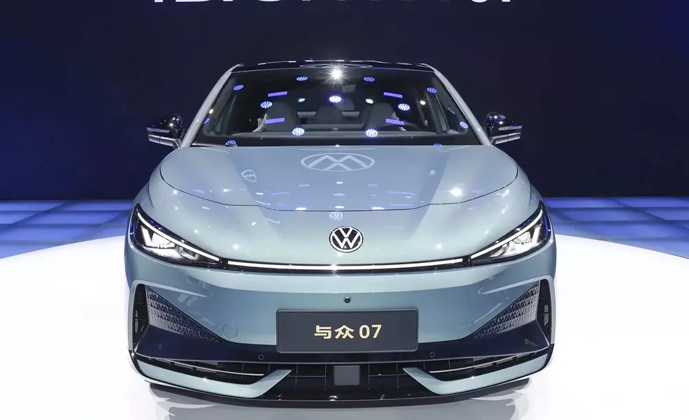 Volkswagen ID. Unyx 07 nhìn từ phía trước